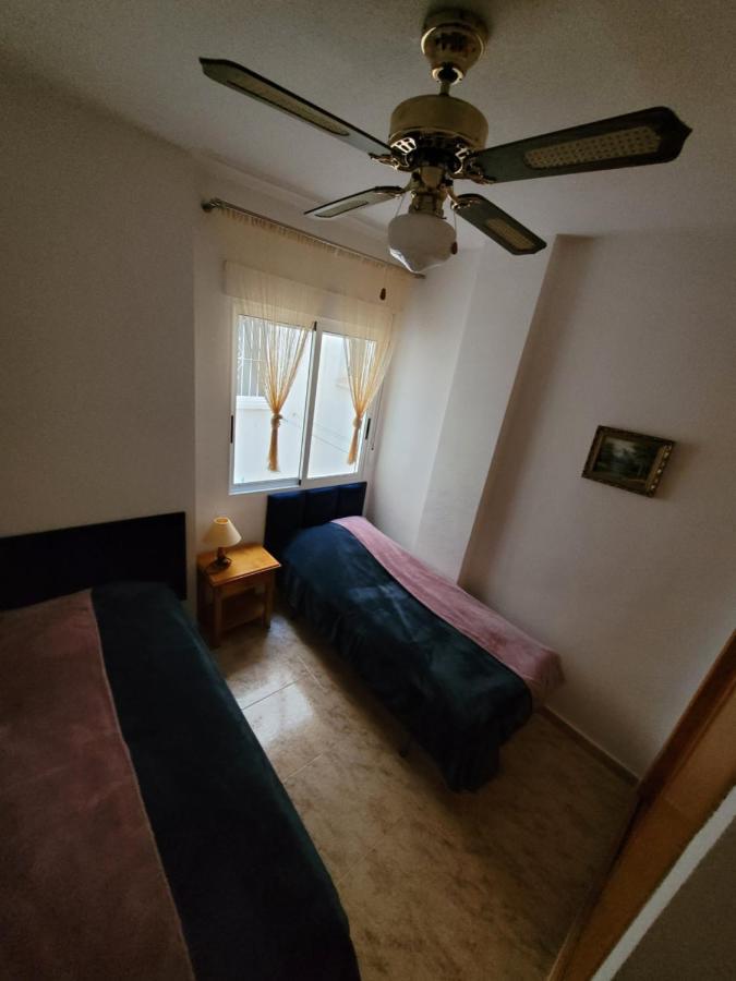 Apartament Dudek Torrevieja Exteriör bild